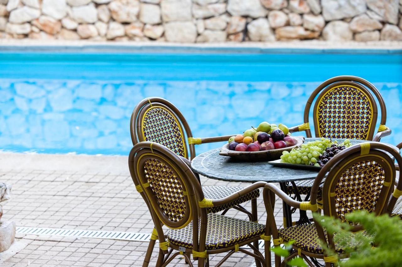 The House Rosh Pina - 2Brm With Pool Rosh Pinna Exterior foto